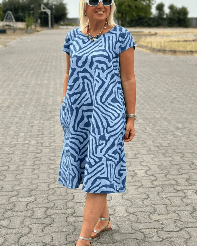 Nelia – Jurk met ronde hals en patroon