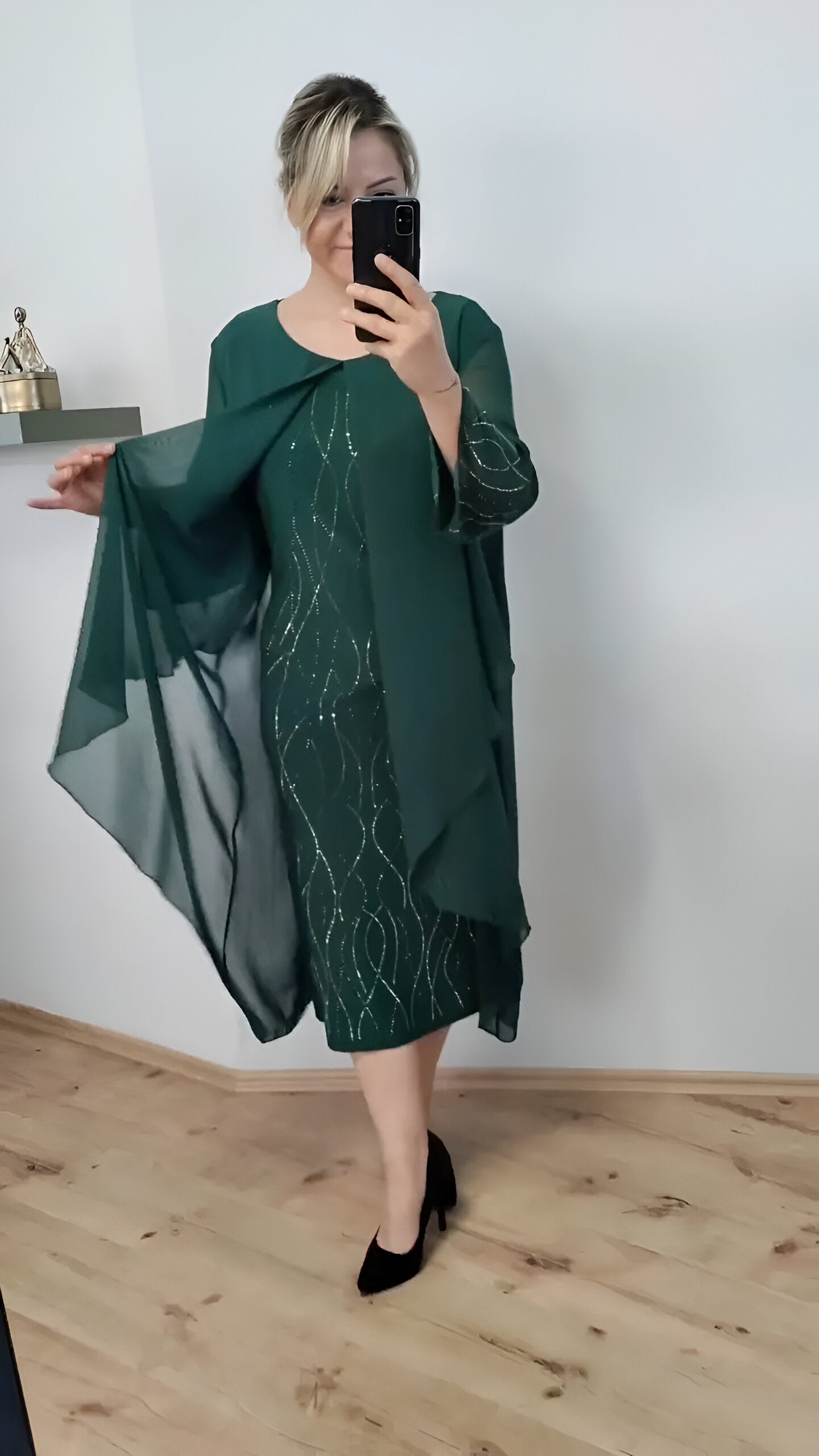 Claudia™ - Elegante vloeiende jurk met overlay