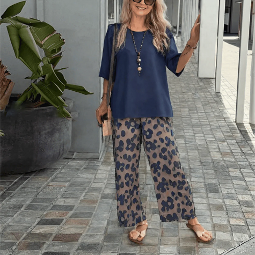 Karin – Set met top en broek met print