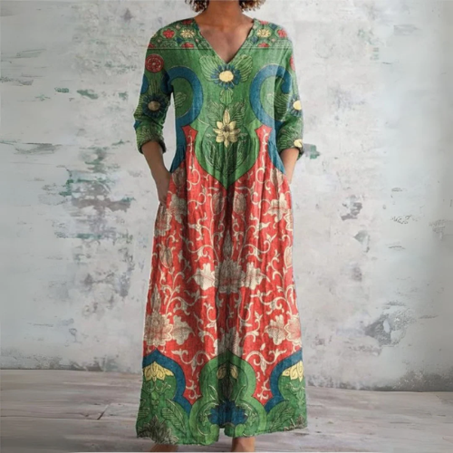 Noor – Jurk met V-hals en print