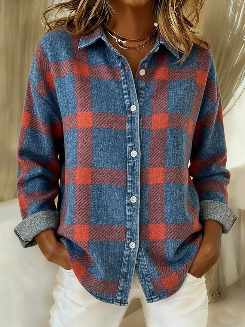 Lotte – Geruite blouse met knoopsluiting