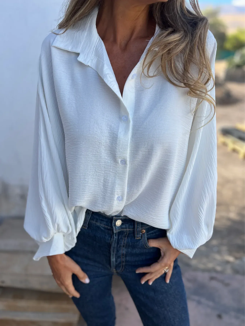 Sofie – Blouse met kraag en knoopsluiting