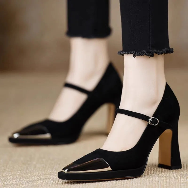 Mora Elegante Mary Janes