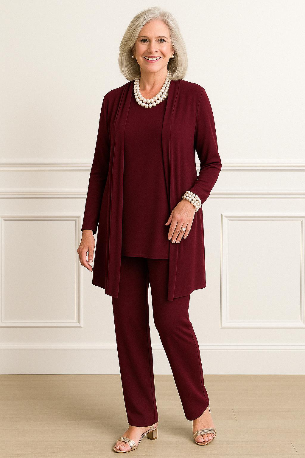 Clara – Driedelige set met broek, vest en top
