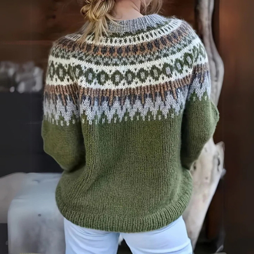 Maud – Warm sweater with winter pattern