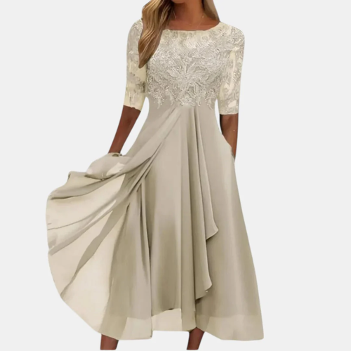 Elvina – Jurk met kantdetail
