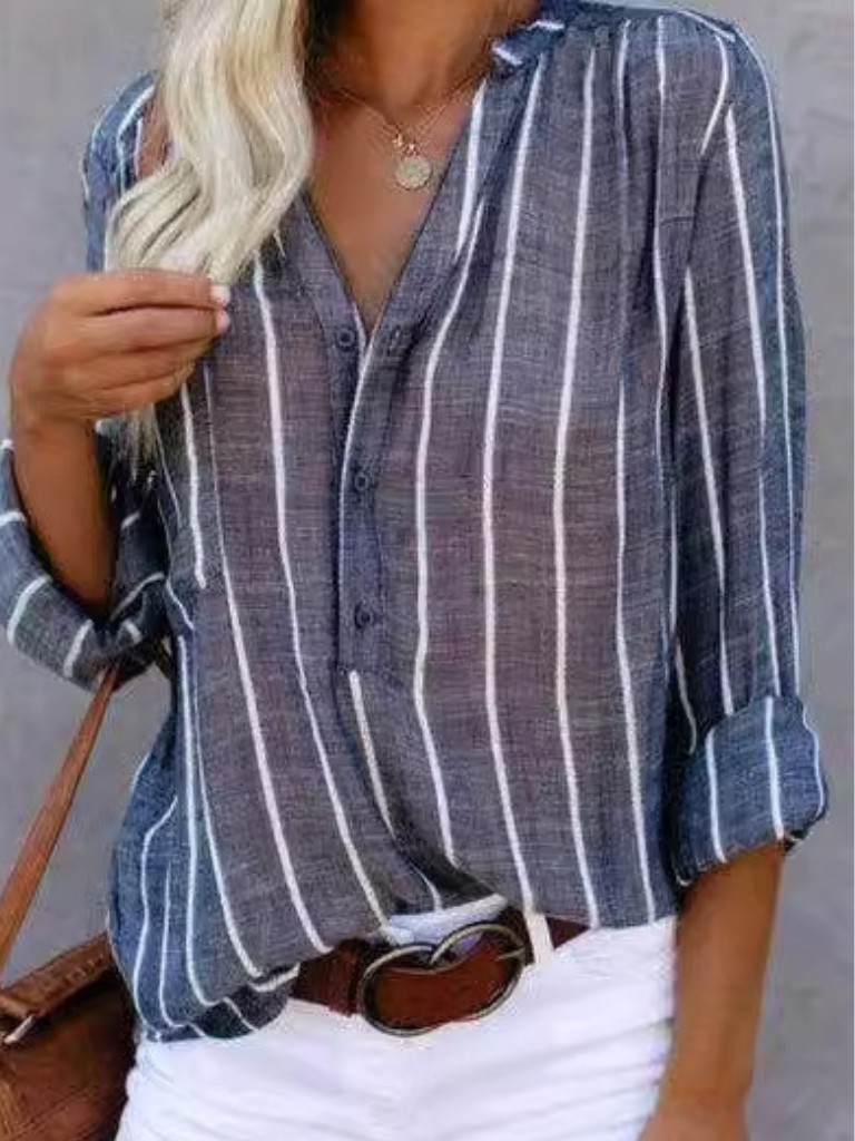 Lena – Gestreepte blouse met knopen
