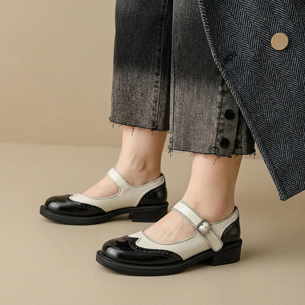 Laura | Mary Jane Schoenen