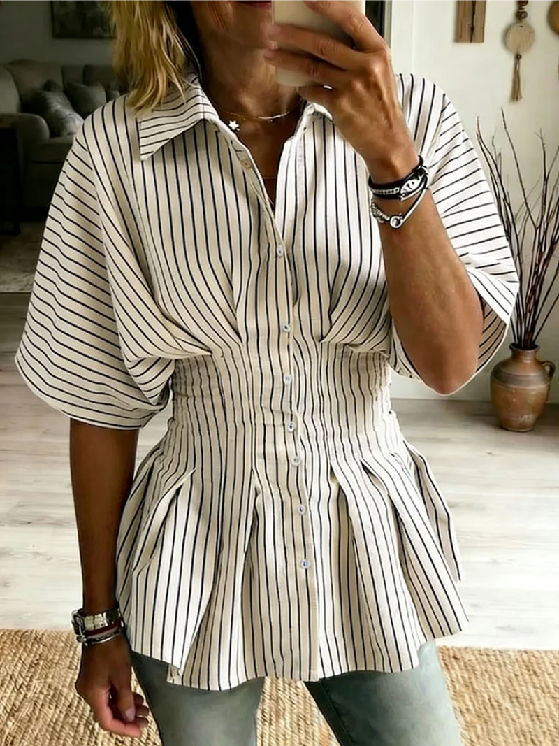Sara – Blouse met knopen