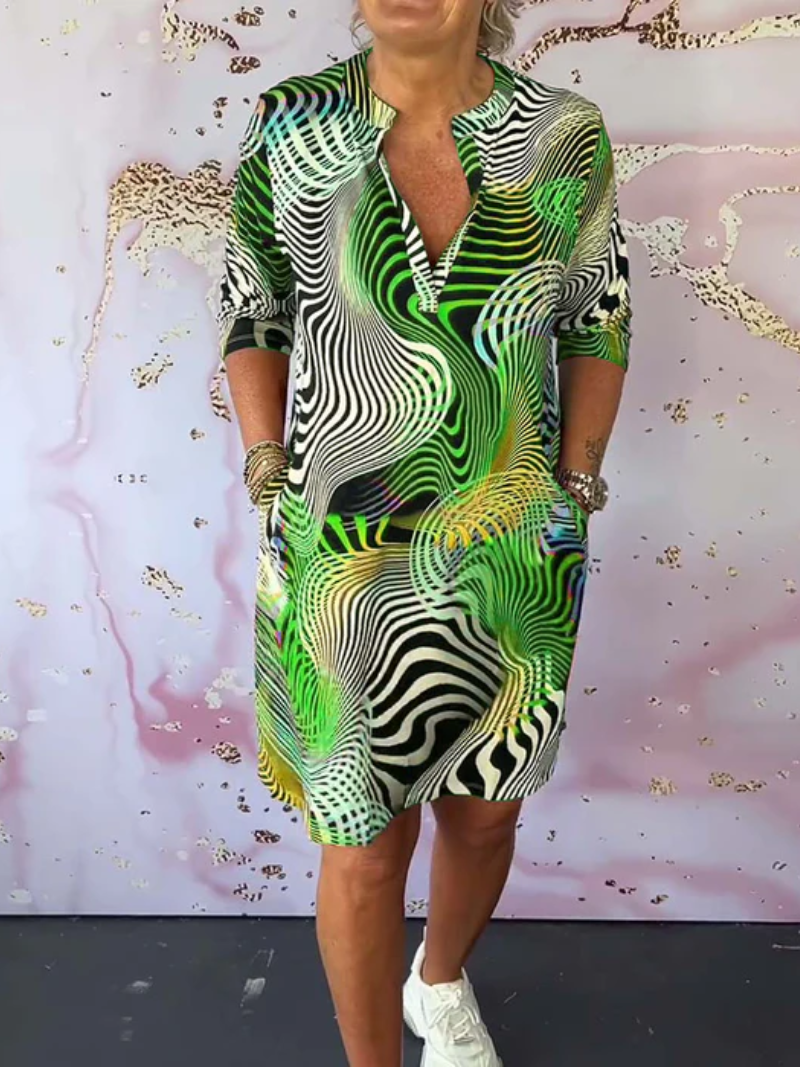 Iris – Jurk met V-hals en print