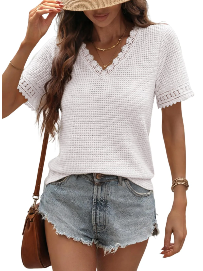 Mila – Elegante blouse met V-hals