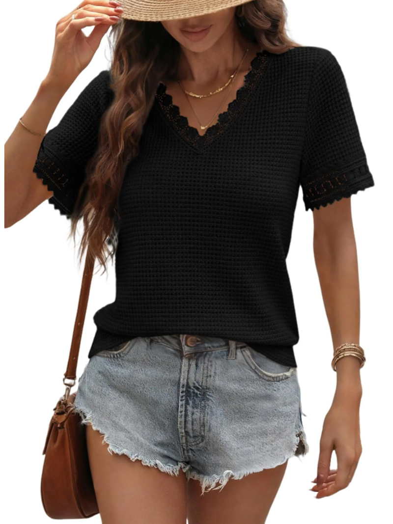 Mila – Elegante blouse met V-hals