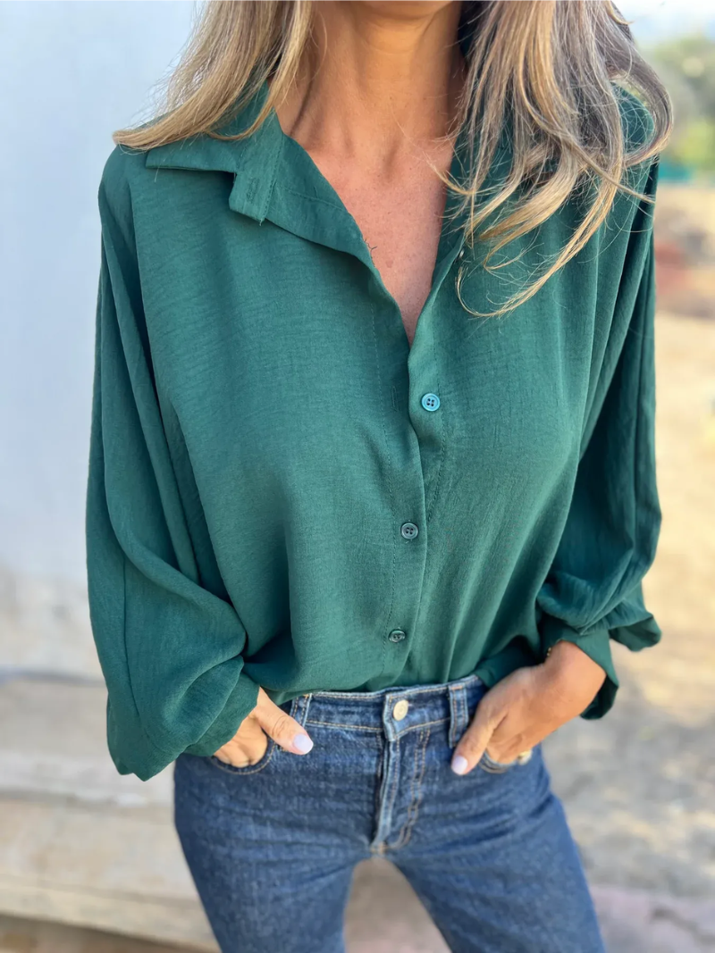 Sofie – Blouse met kraag en knoopsluiting