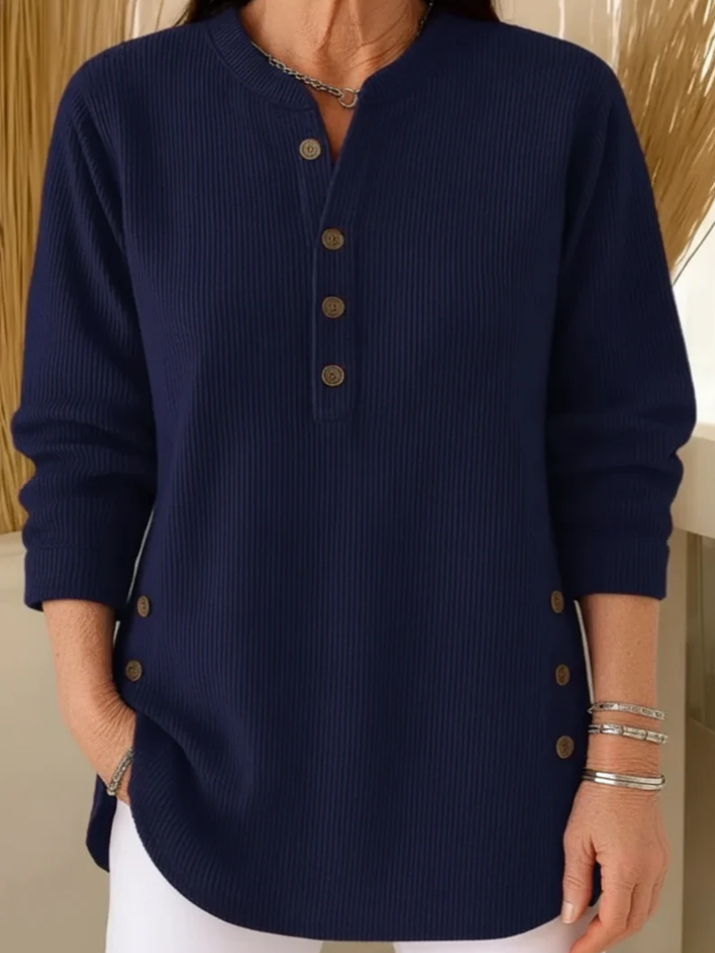 Alva – Top met knoopsluiting