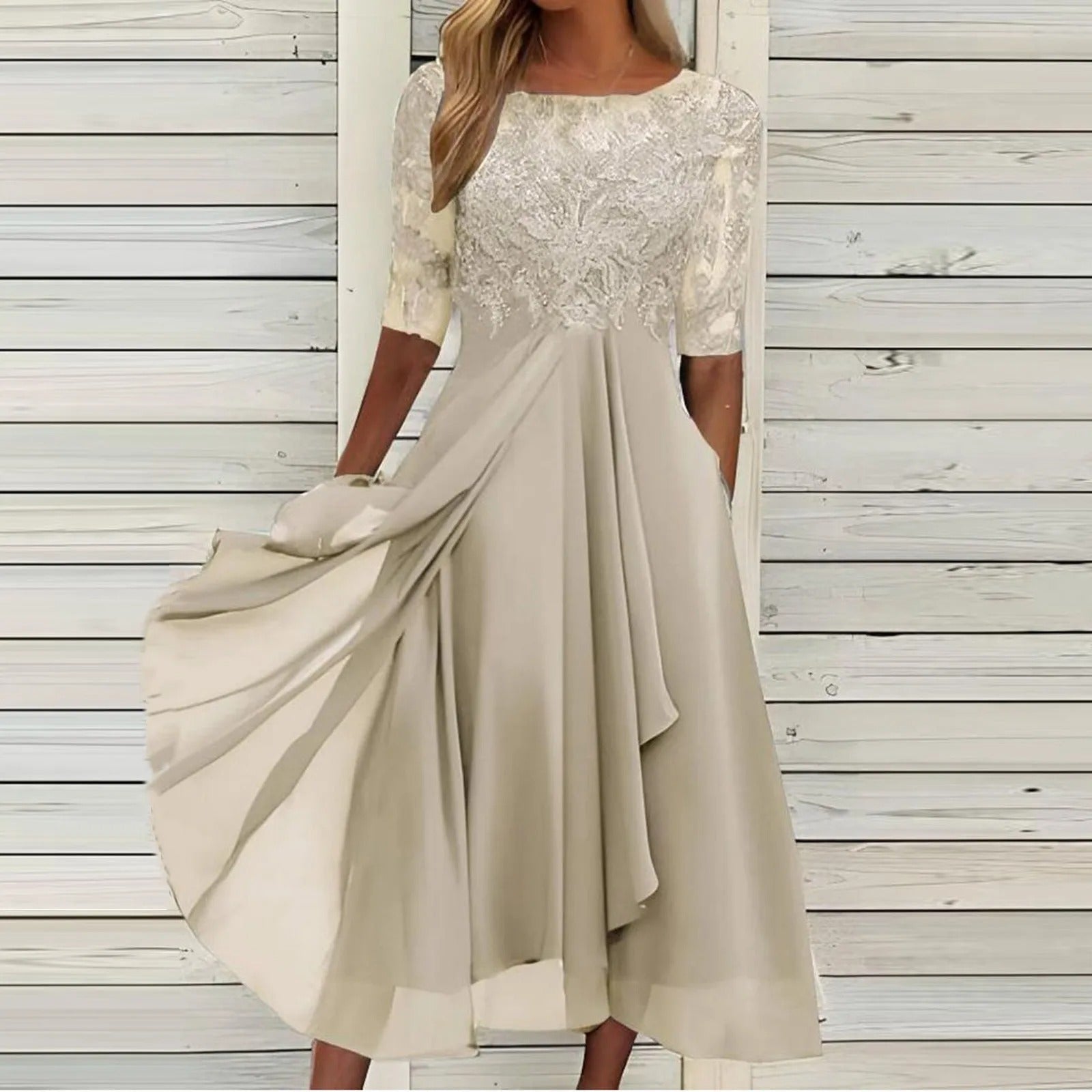 Puck™ - Elegante Midi-jurk van Kant