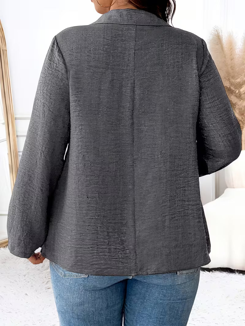 Lynn – Blouse met knoopdetail